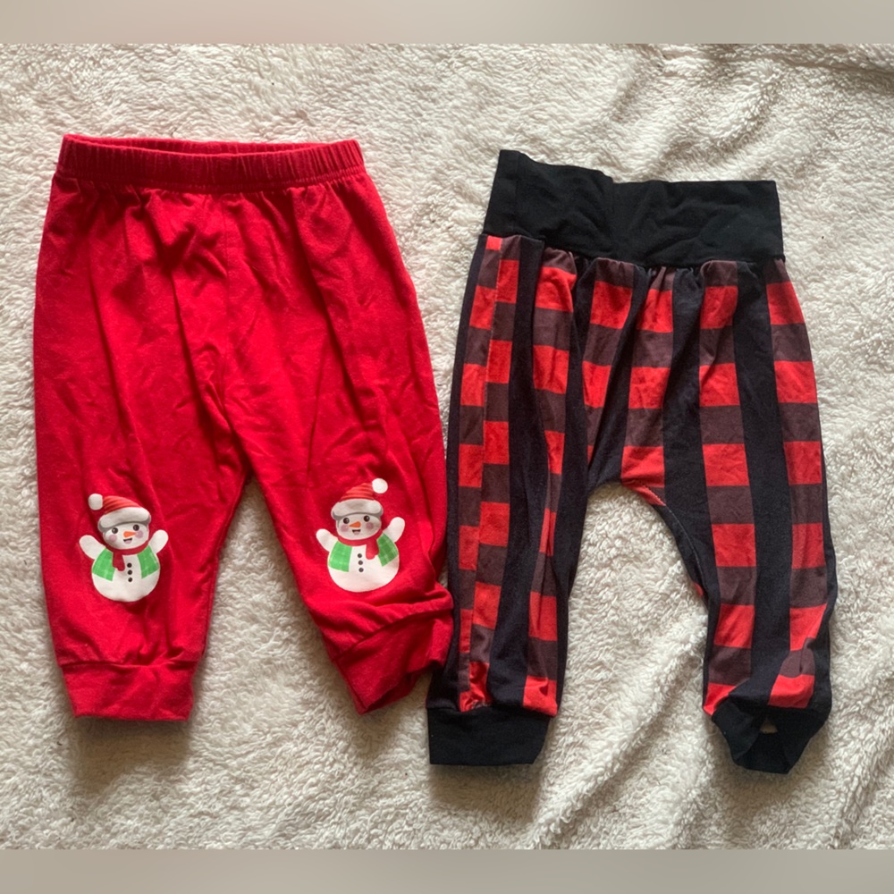 Baby pants set